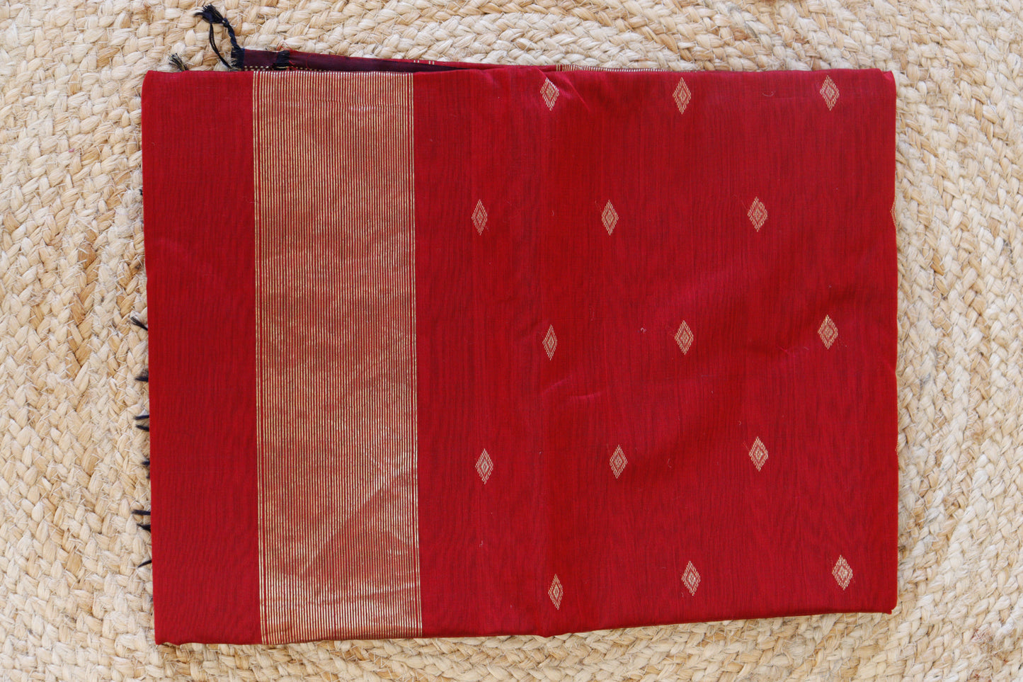 Red Maheshwari Saree - Diamond buttas