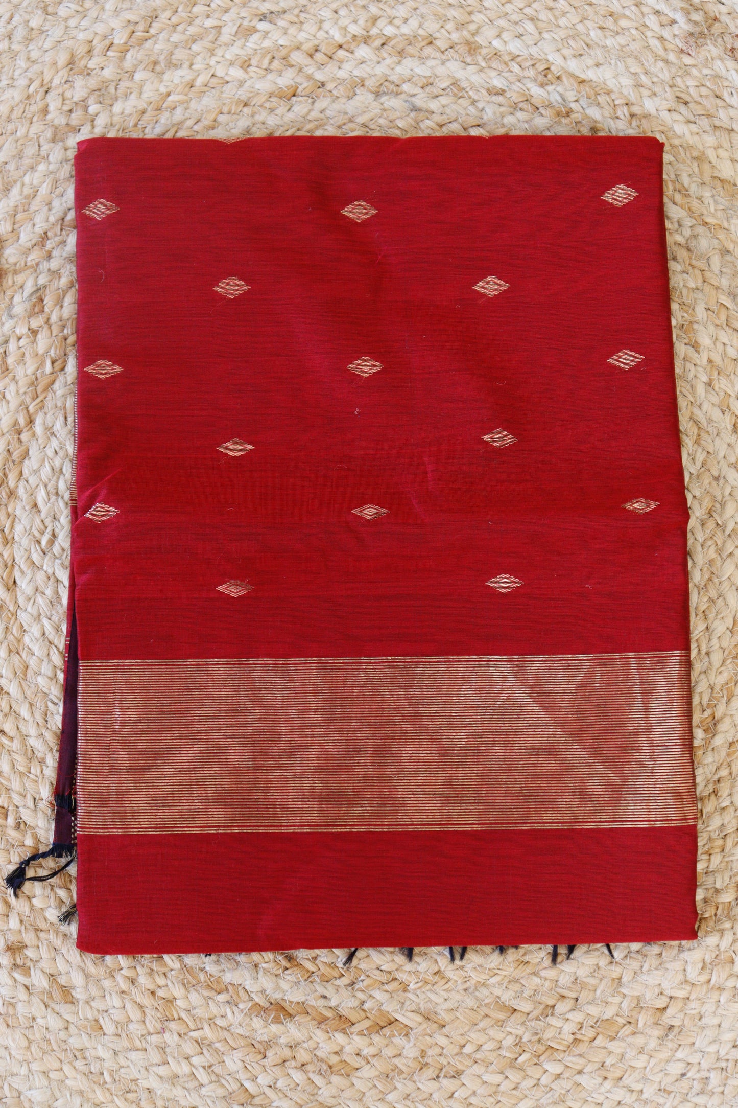 Red Maheshwari Saree - Diamond buttas